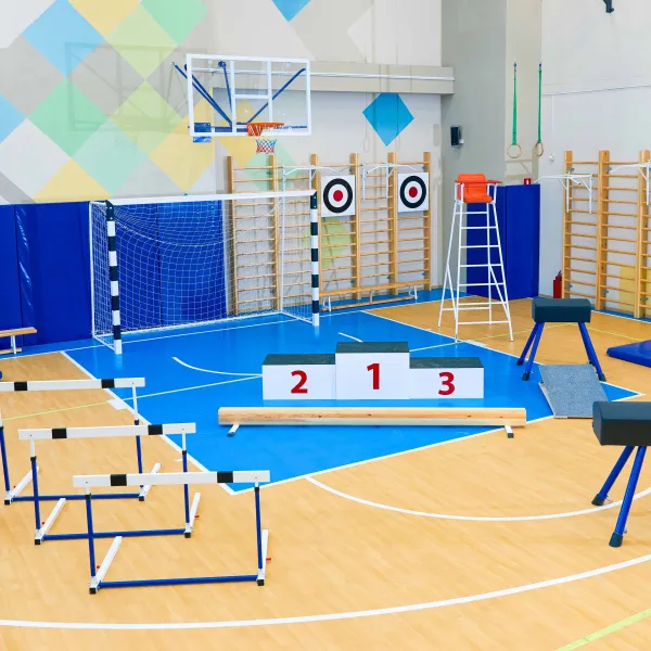 Щит баскетбольный игровой (монолитный поликарбонат) 1050х1800 мм ZAVODSPORTA за 47&nbsp;600 ₽ в Самаре